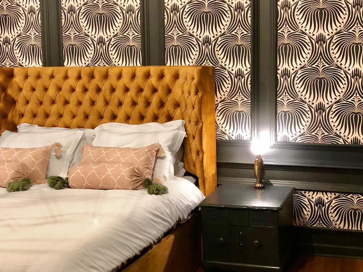 Maison Parfaite Yo1 - Exquisite 400 Year Old, City Centre Townhouse York Eksteriør billede