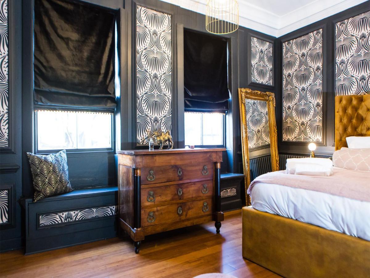 Maison Parfaite Yo1 - Exquisite 400 Year Old, City Centre Townhouse York Eksteriør billede