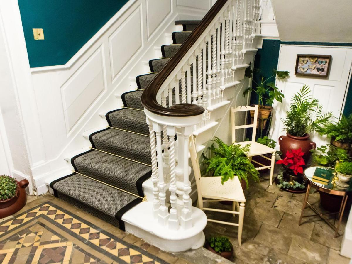 Maison Parfaite Yo1 - Exquisite 400 Year Old, City Centre Townhouse York Eksteriør billede