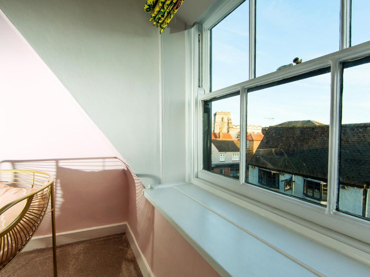 Maison Parfaite Yo1 - Exquisite 400 Year Old, City Centre Townhouse York Eksteriør billede