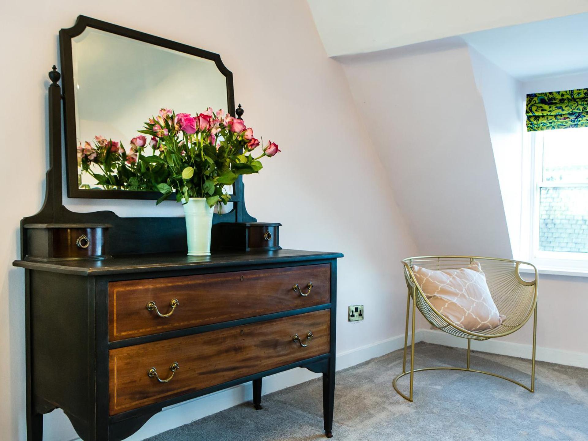 Maison Parfaite Yo1 - Exquisite 400 Year Old, City Centre Townhouse York Eksteriør billede