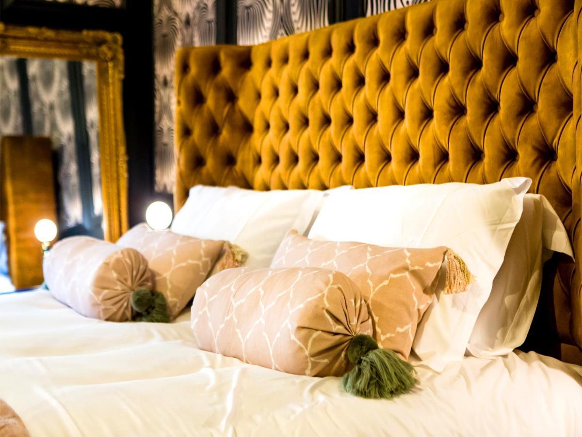 Maison Parfaite Yo1 - Exquisite 400 Year Old, City Centre Townhouse York Eksteriør billede