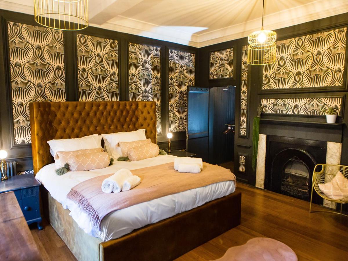 Maison Parfaite Yo1 - Exquisite 400 Year Old, City Centre Townhouse York Eksteriør billede